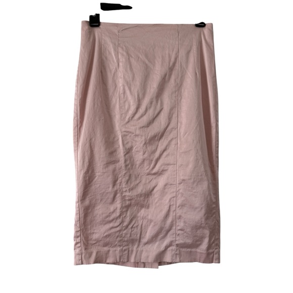 bebe Dresses & Skirts - bebe Soft Pink Pencil Skirt